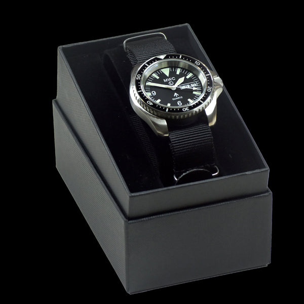 MWC 1999-2001 Pattern Quartz Day/Date Military Divers Watch with Stainless Steel Case and Sapphire Crystal