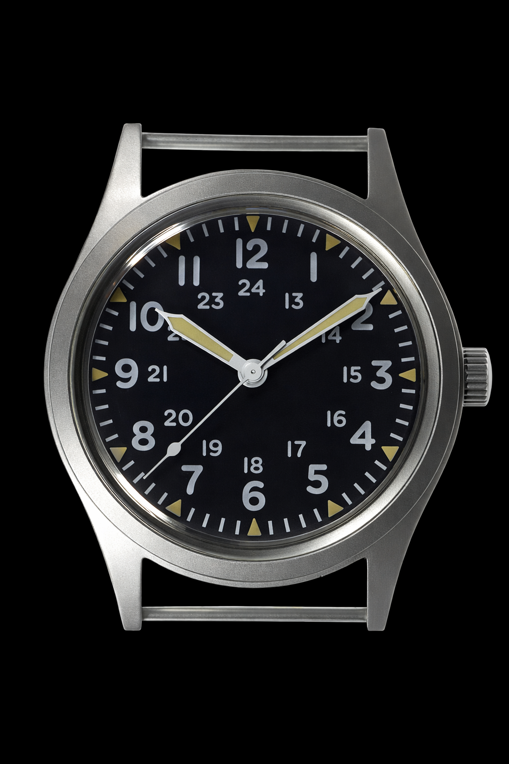 GG-W-113 U.S 1960s Pattern Handwound Military Watch with Plexiglass Crystal and Mechanical Movement