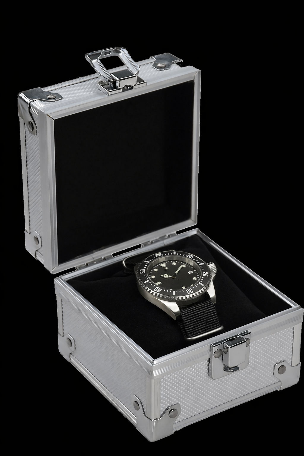 MWC Professional Military Diver 300m – Swiss Sellita SW200 Automatic with Sapphire Crystal, Ceramic Bezel & NATO Strap (Sterile Dial)