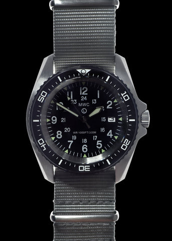 MWC 24 Jewel 1982 Pattern 300m Automatic Military Divers Watch with Sapphire Crystal on a Matching Stainless Steel Bracelet (Date Version)